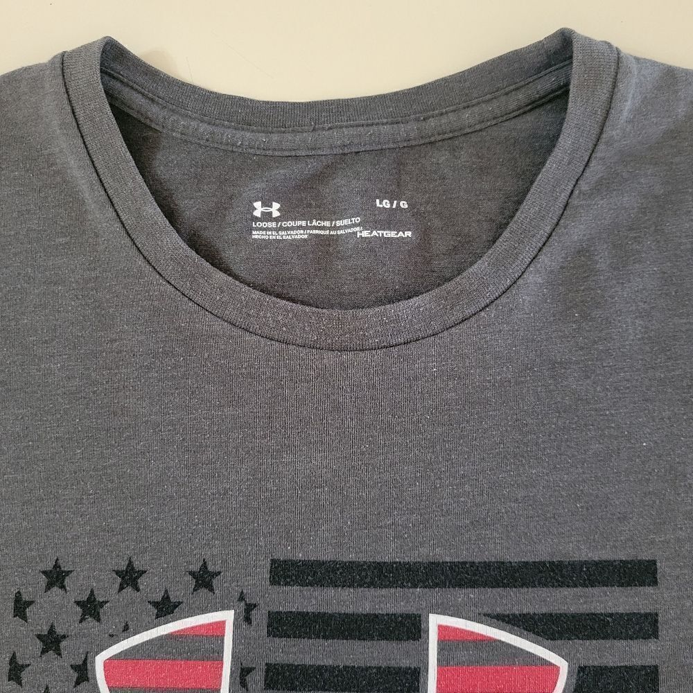Under Armour Men's Gray Patriotic Heatgear Loose Fit Short Sleeve Tee - Picture 7 of 13